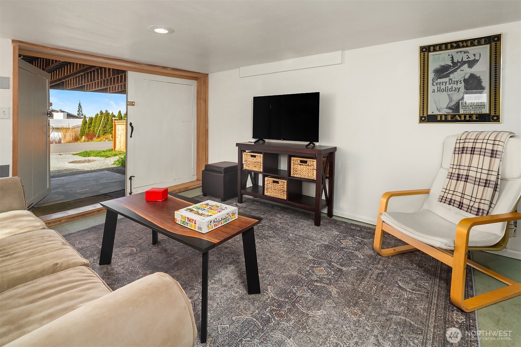 232 N Sunset Drive , Camano Island, WA 98282