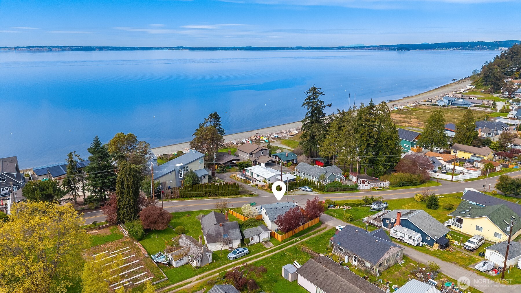 232 N Sunset Drive , Camano Island, WA 98282