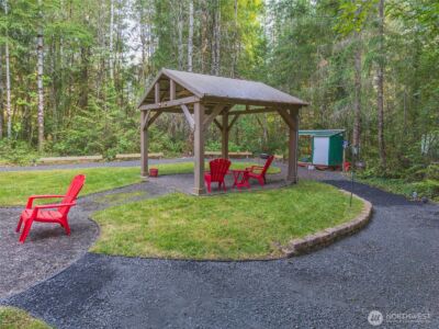 5441 E Grapeview Loop Road , Allyn, WA 98524 - Photo 16