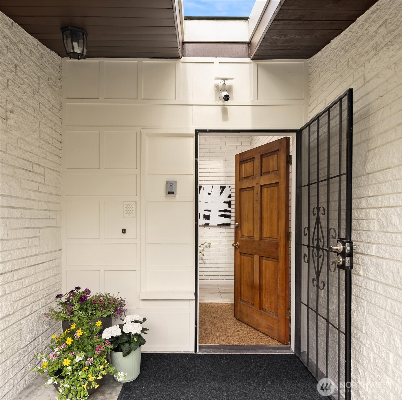 9750 SE 41st Street , Mercer Island, WA 98040