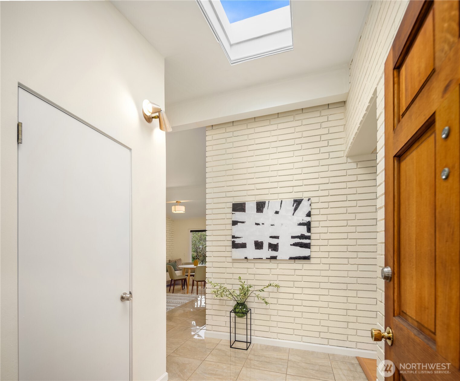 9750 SE 41st Street , Mercer Island, WA 98040