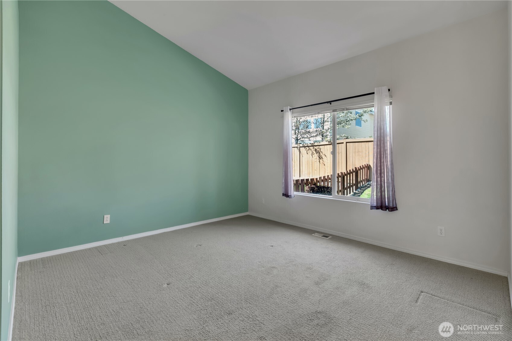 1419 60th Street SE #B, Auburn, WA 98092