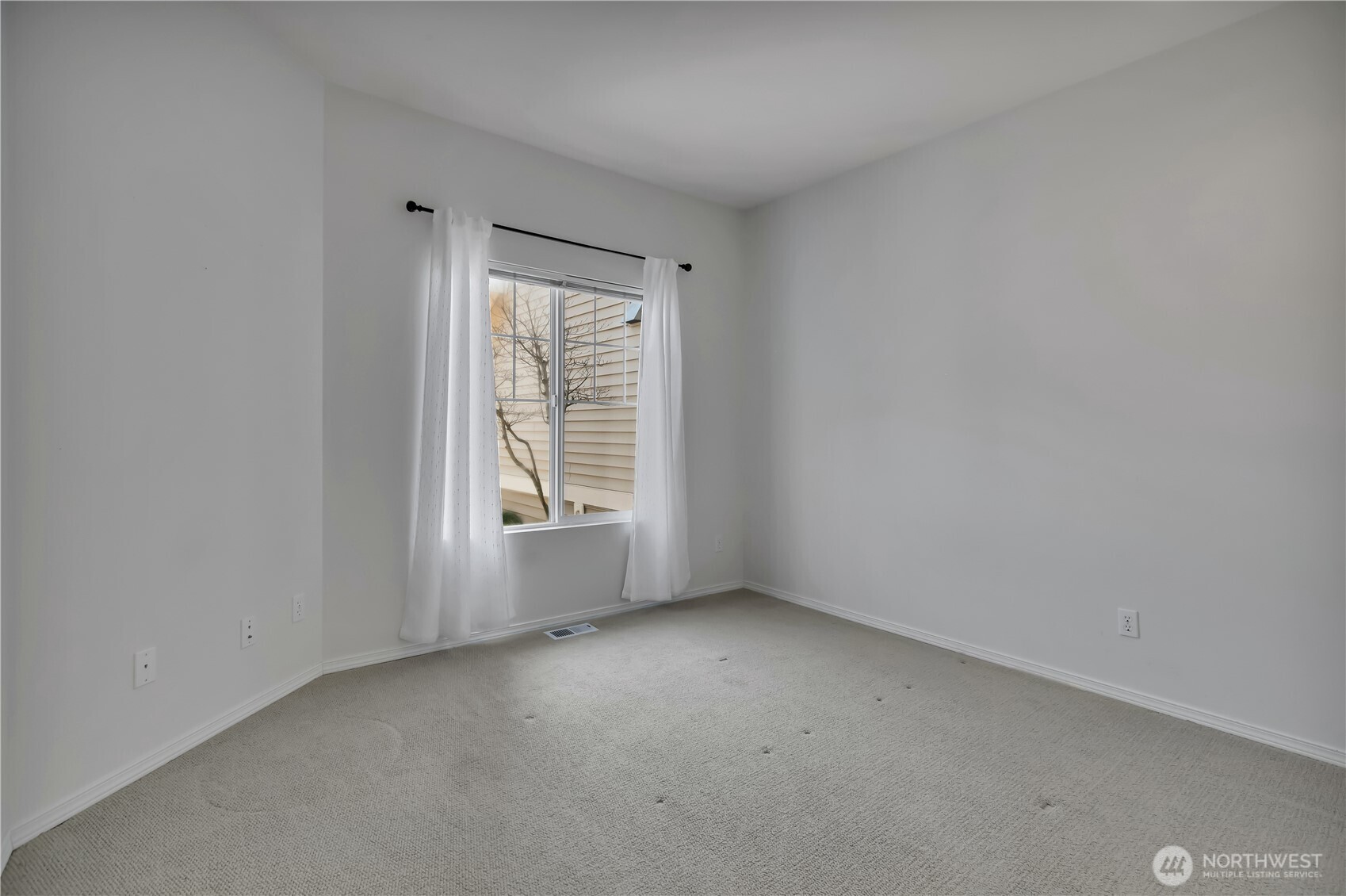 1419 60th Street SE #B, Auburn, WA 98092