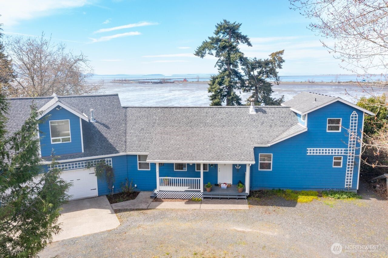 3671 Harnden Drive , Bellingham, WA 98226