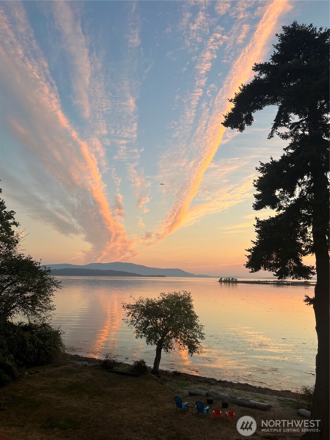 3671 Harnden Drive , Bellingham, WA 98226