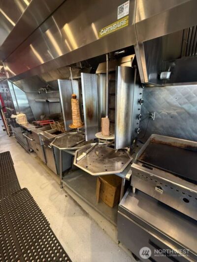 482026 BUSOP Undisclosed , Seattle, WA 98104 - Photo 3