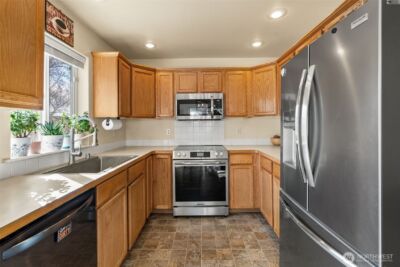 9012 Lealan Court SE, Yelm, WA 98597-8623 - Photo 12