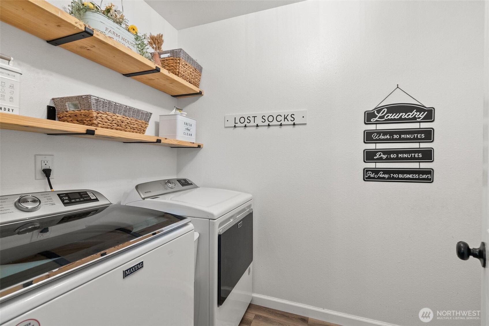 9012 Lealan Court SE, Yelm, WA 98597-8623