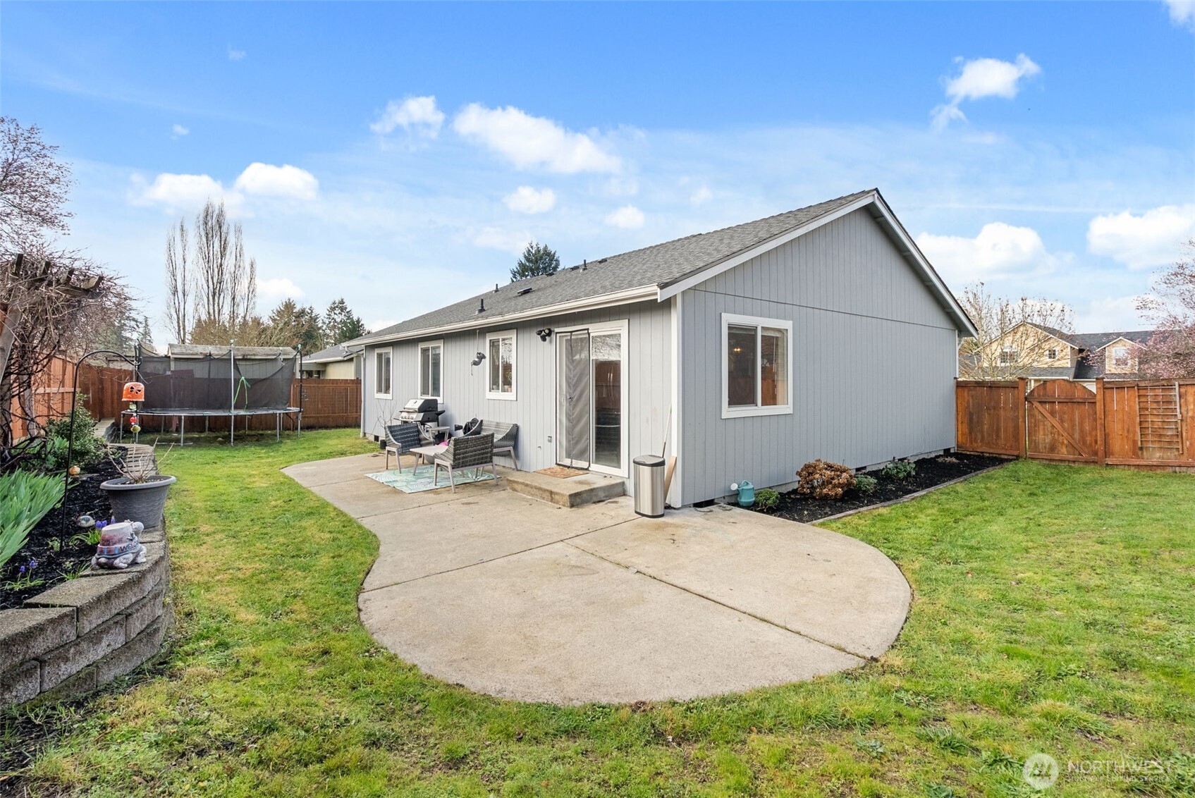 9012 Lealan Court SE, Yelm, WA 98597-8623