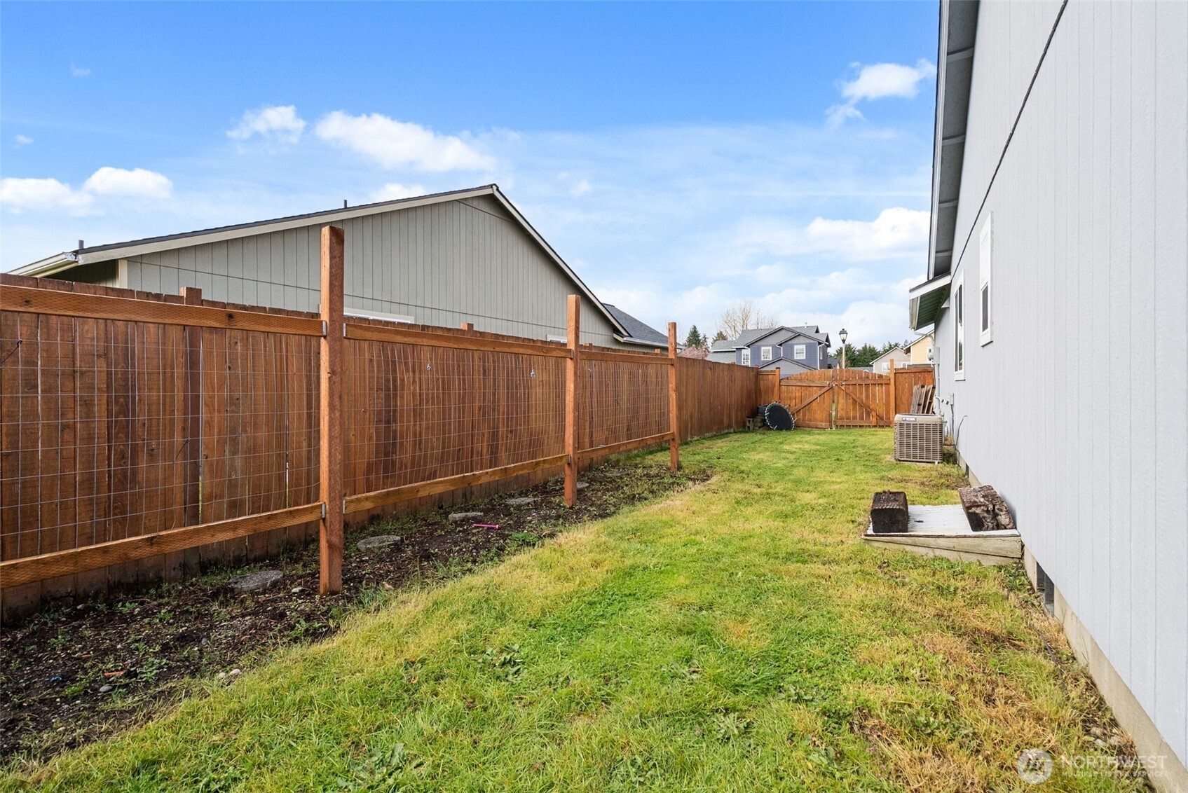 9012 Lealan Court SE, Yelm, WA 98597-8623