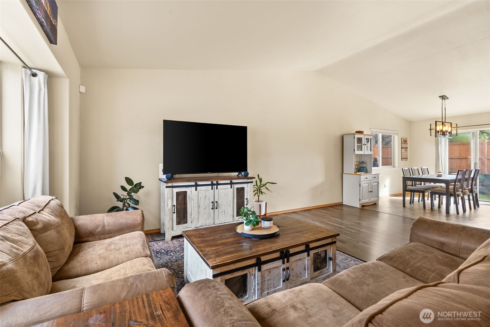 9012 Lealan Court SE, Yelm, WA 98597-8623