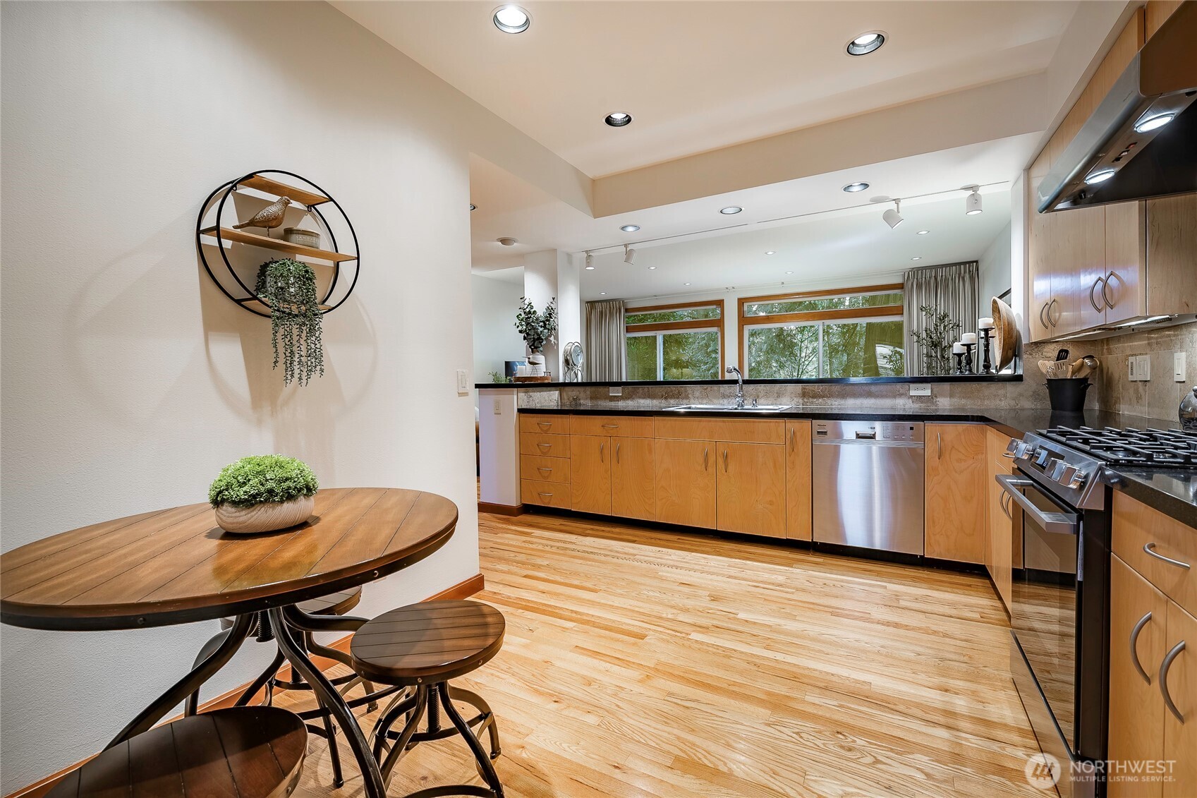 9141 Gleneagle Drive #5, Blaine, WA 98230