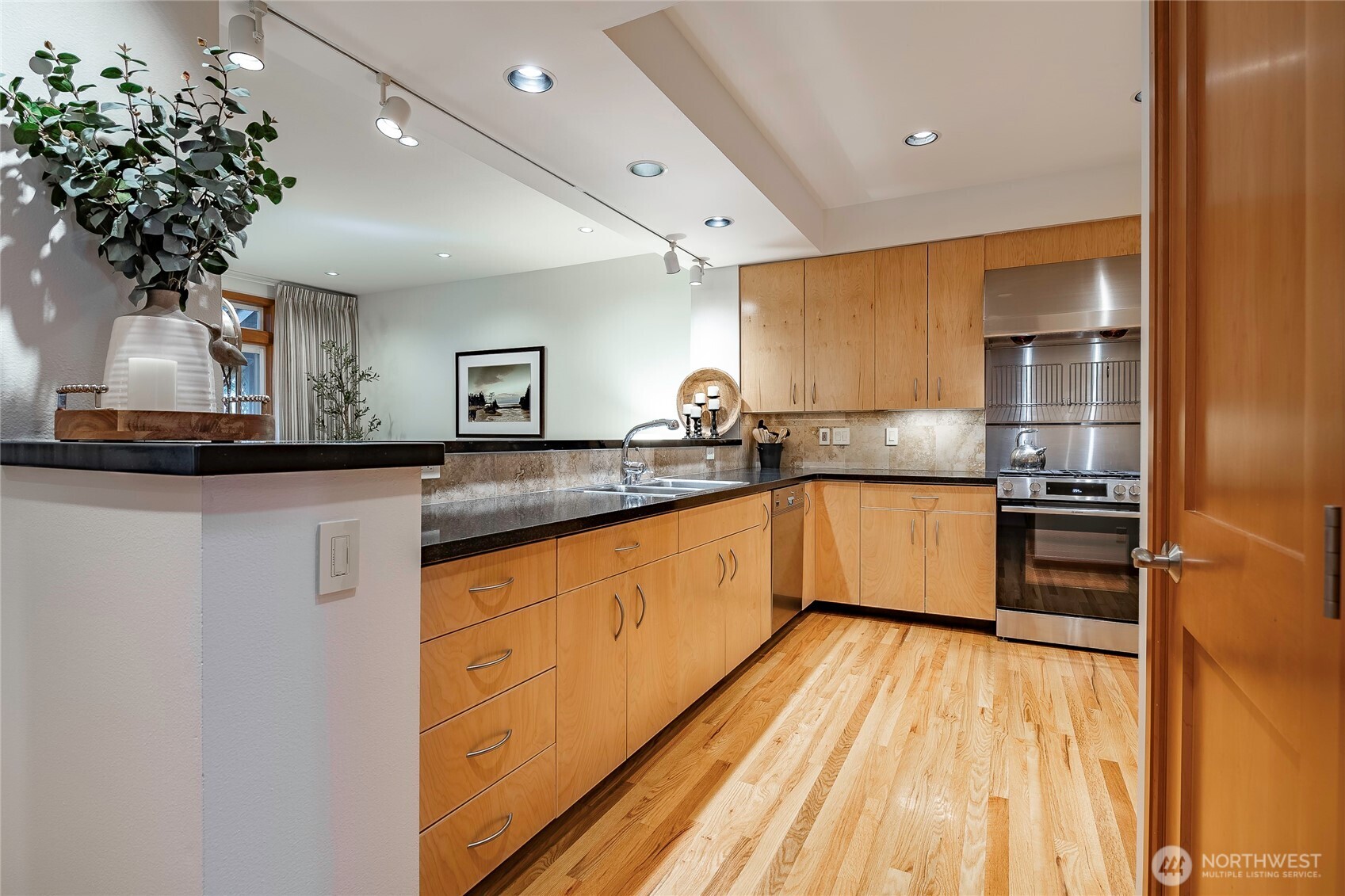 9141 Gleneagle Drive #5, Blaine, WA 98230