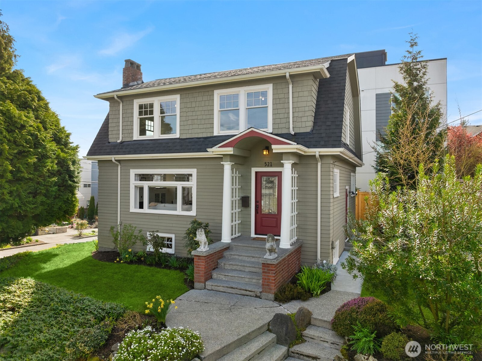 521 N 47th Street , Seattle, WA 98103