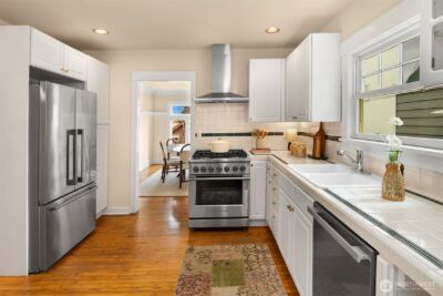 521 N 47th Street , Seattle, WA 98103 - Photo 12