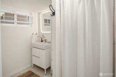 521 N 47th Street , Seattle, WA 98103 - Photo 23