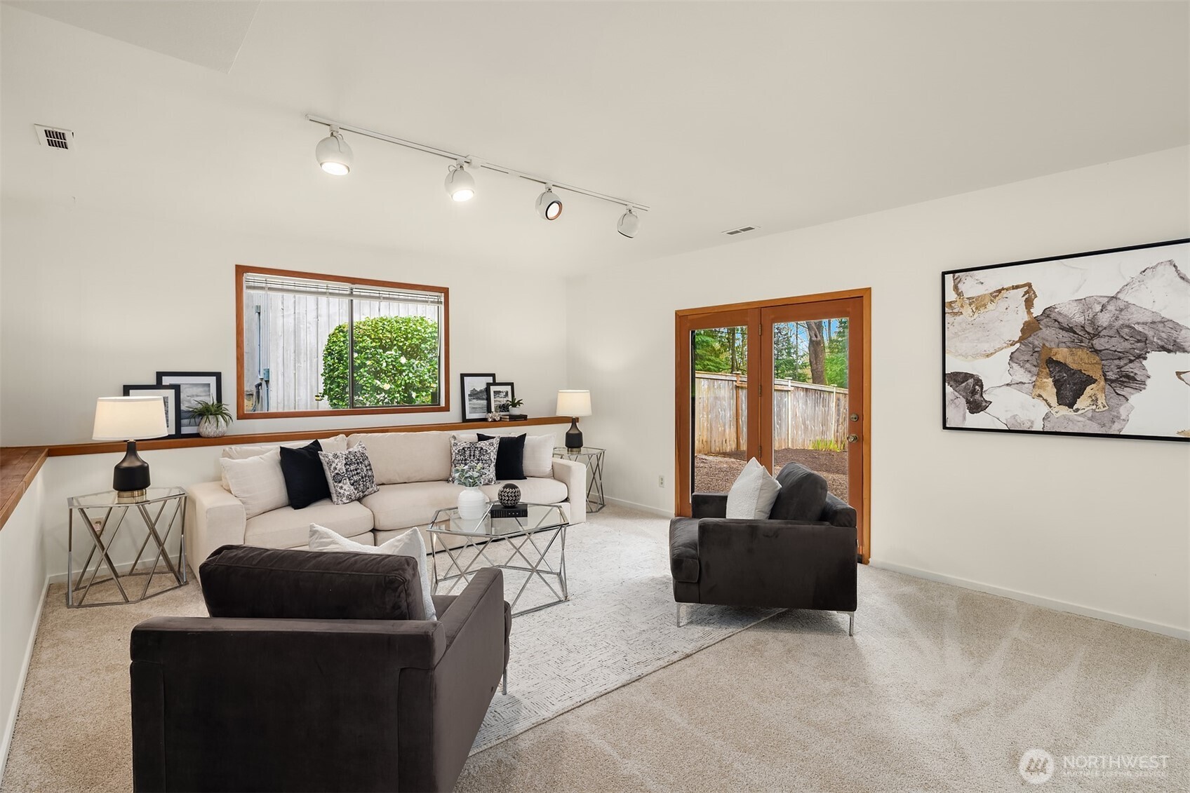 10622 184th Avenue NE, Redmond, WA 98052