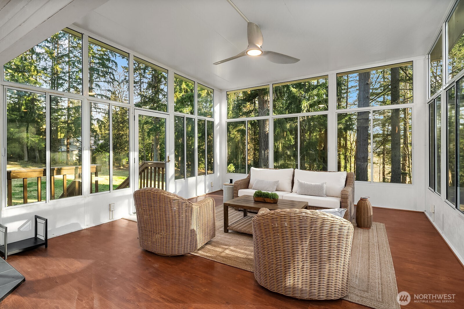 21221 SE 13th Place , Sammamish, WA 98075