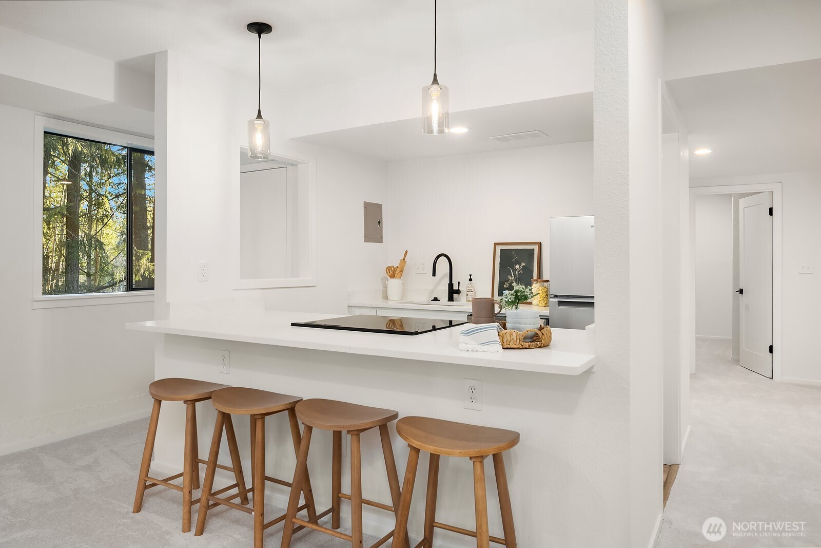 21221 SE 13th Place , Sammamish, WA 98075