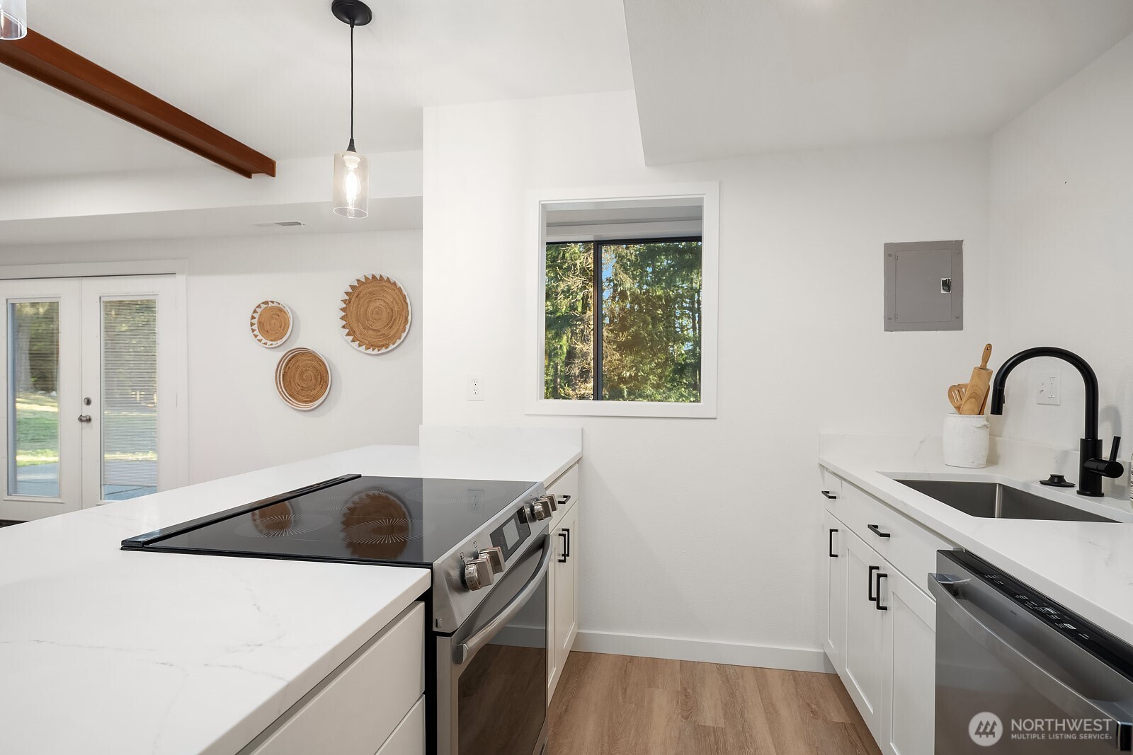 21221 SE 13th Place , Sammamish, WA 98075