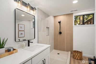 21221 SE 13th Place , Sammamish, WA 98075 - Photo 35