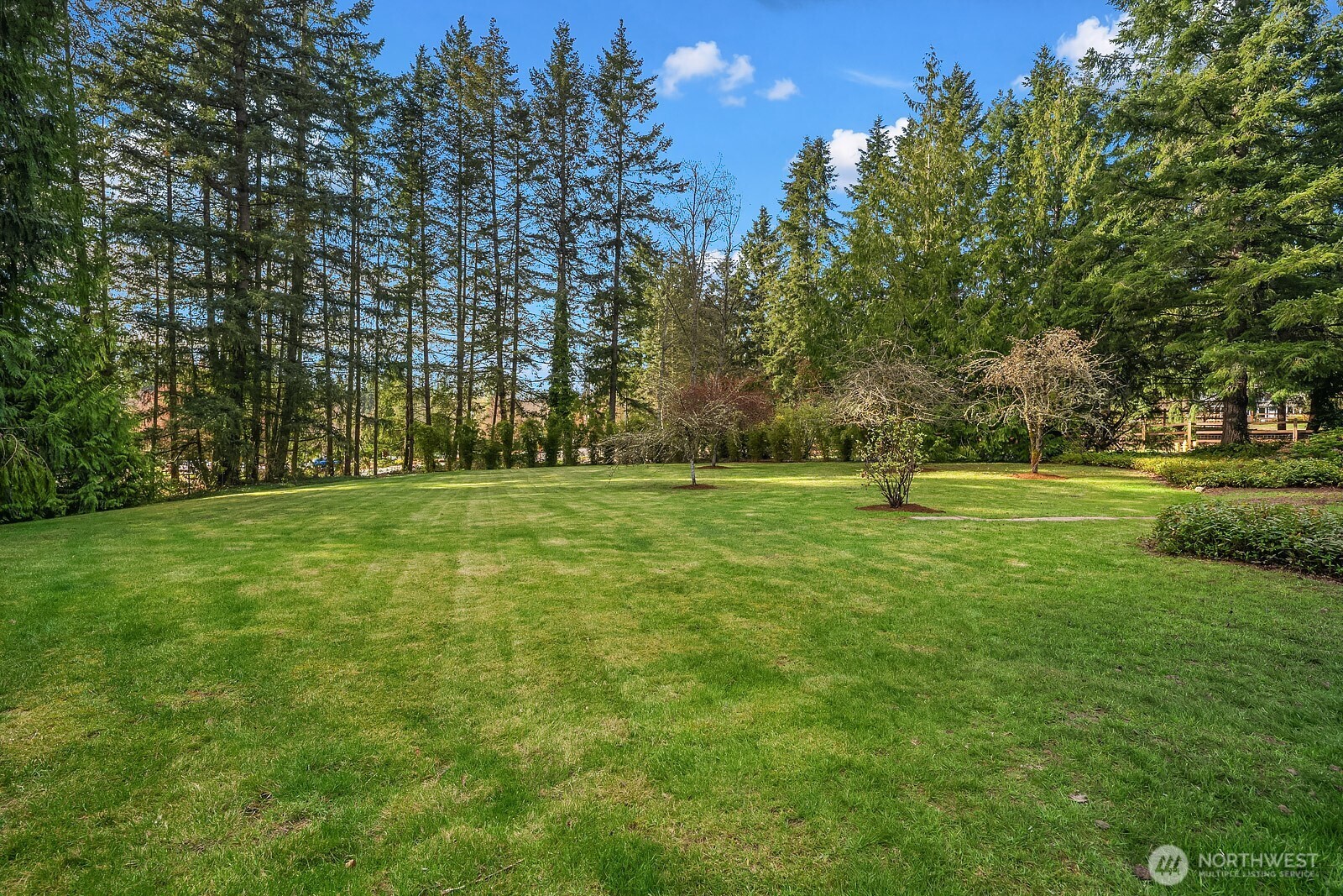 21221 SE 13th Place , Sammamish, WA 98075