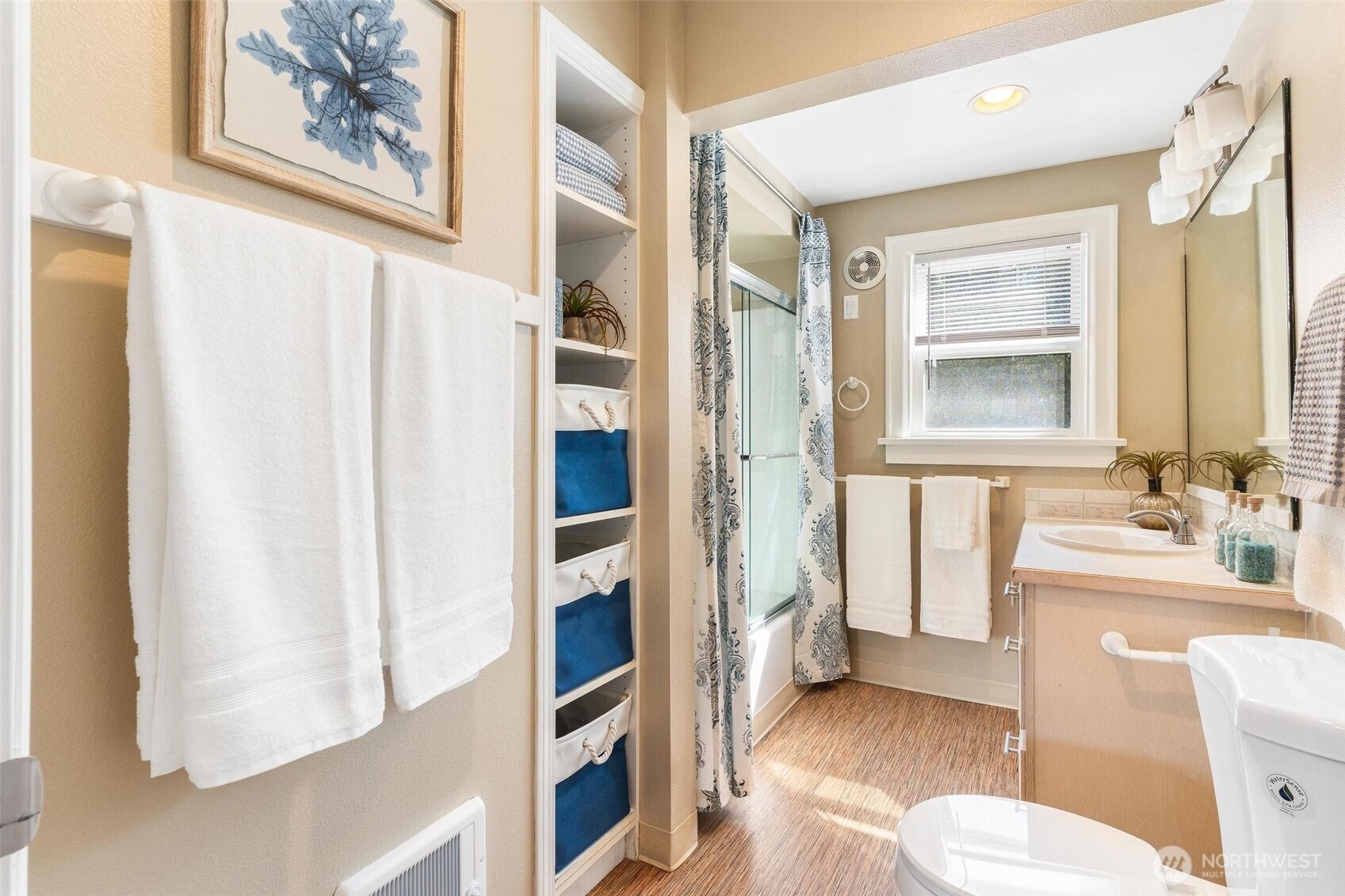 12700 37th Avenue NE, Seattle, WA 98125
