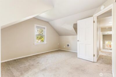 12700 37th Avenue NE, Seattle, WA 98125 - Photo 26