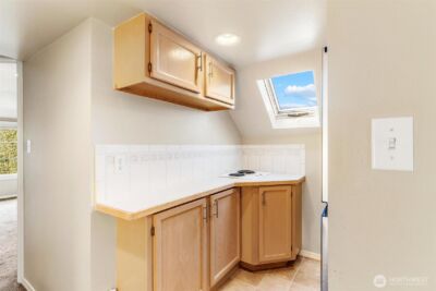 12700 37th Avenue NE, Seattle, WA 98125 - Photo 29