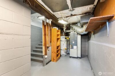 12700 37th Avenue NE, Seattle, WA 98125 - Photo 33