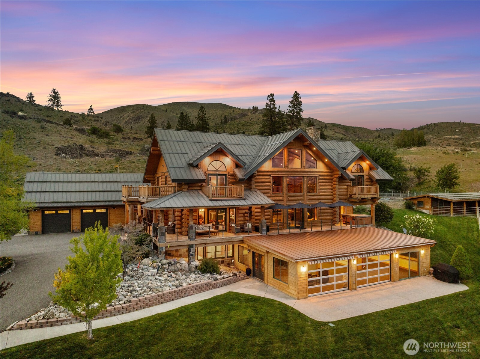 148 High Blossom Lane , Manson, WA 98831