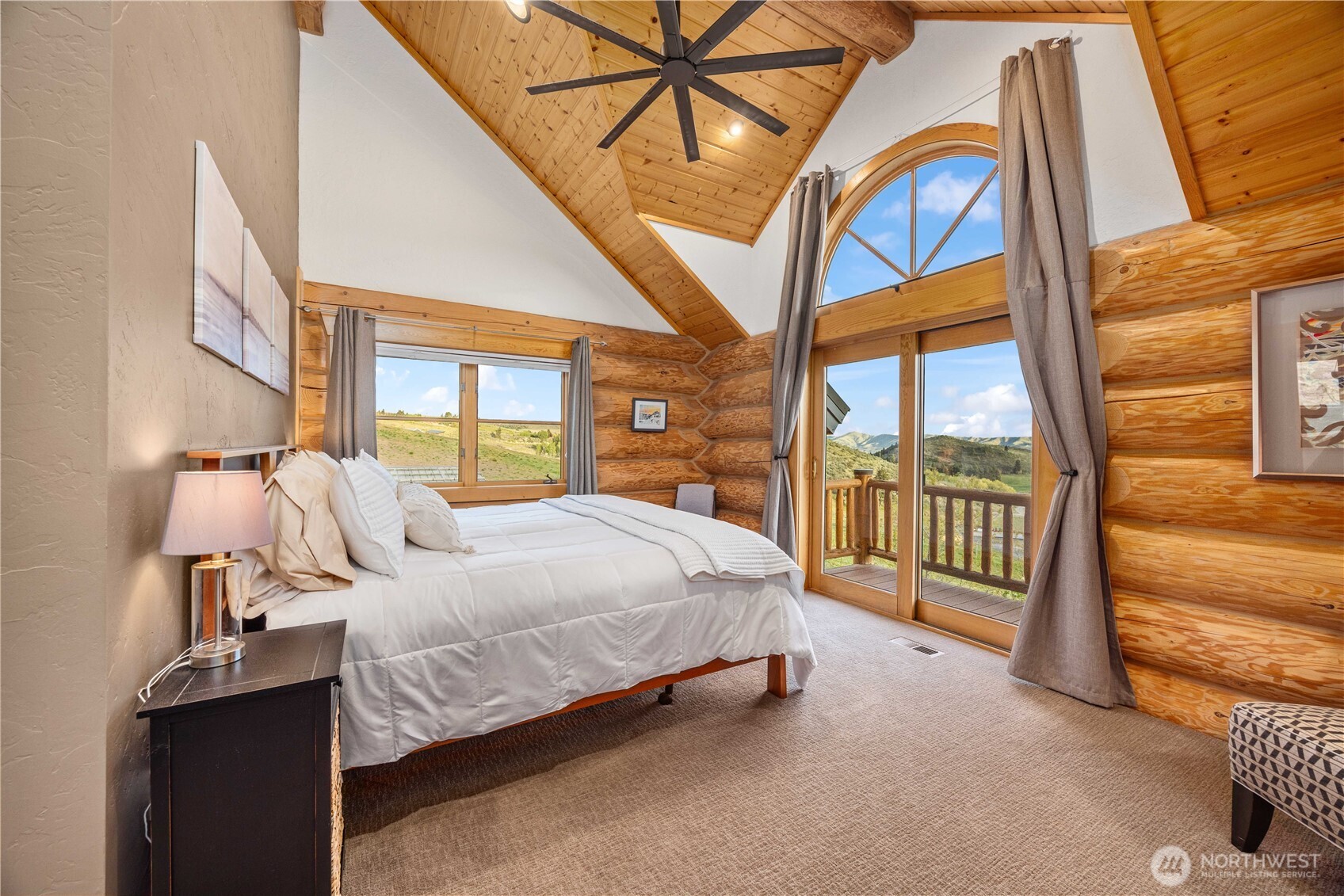 148 High Blossom Lane , Manson, WA 98831