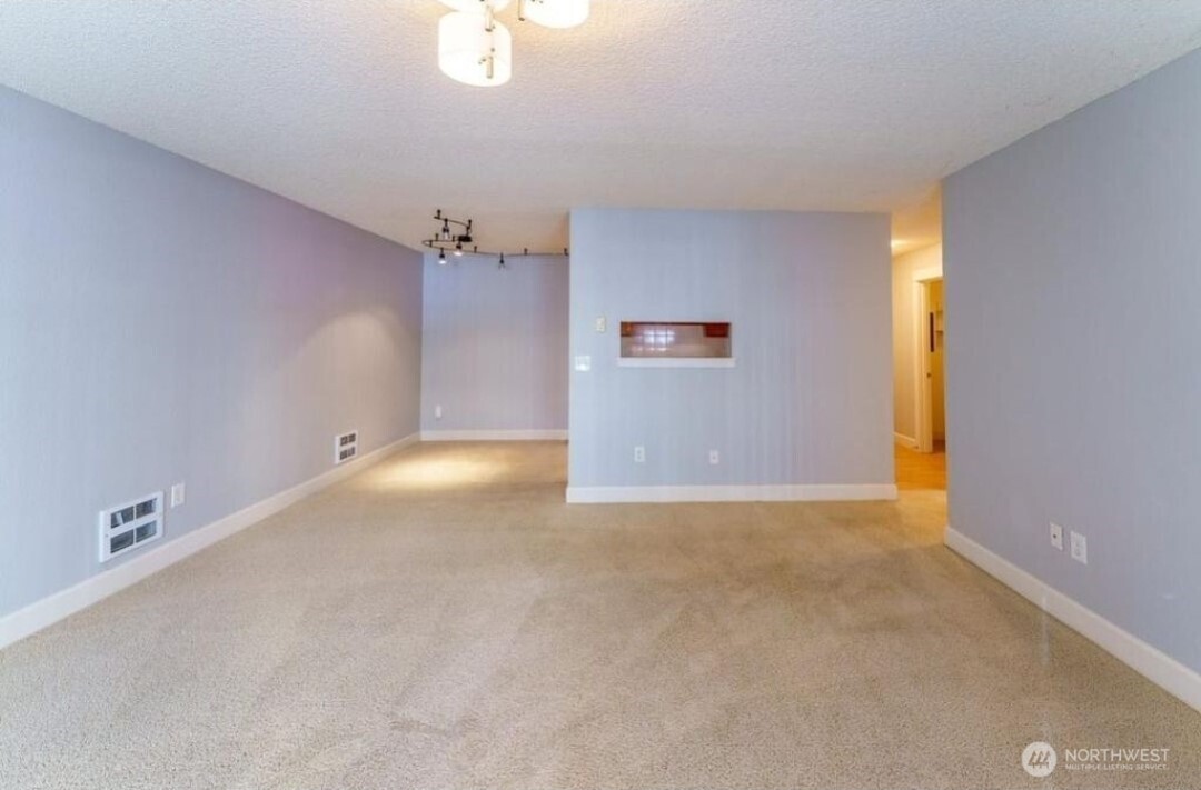 8025 234th Street SW #103, Edmonds, WA 98026