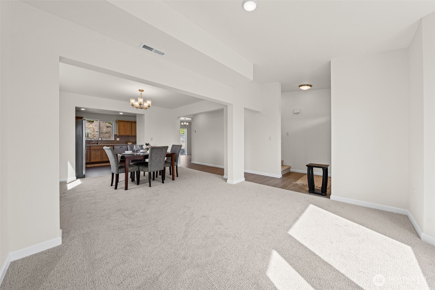 414 Comet Street , Milton, WA 98354