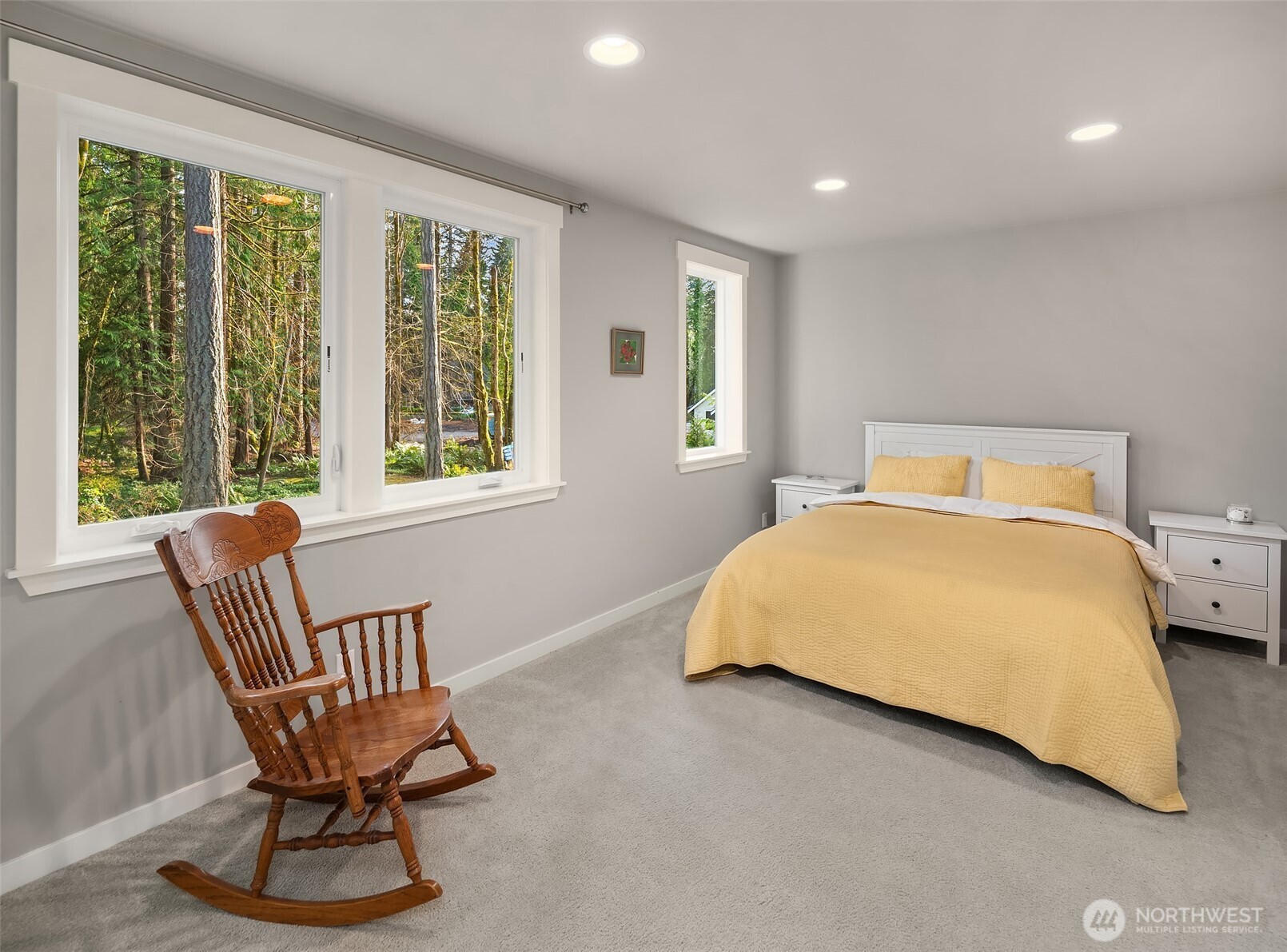 10060 NE Springwood Lane , Bainbridge Island, WA 98110