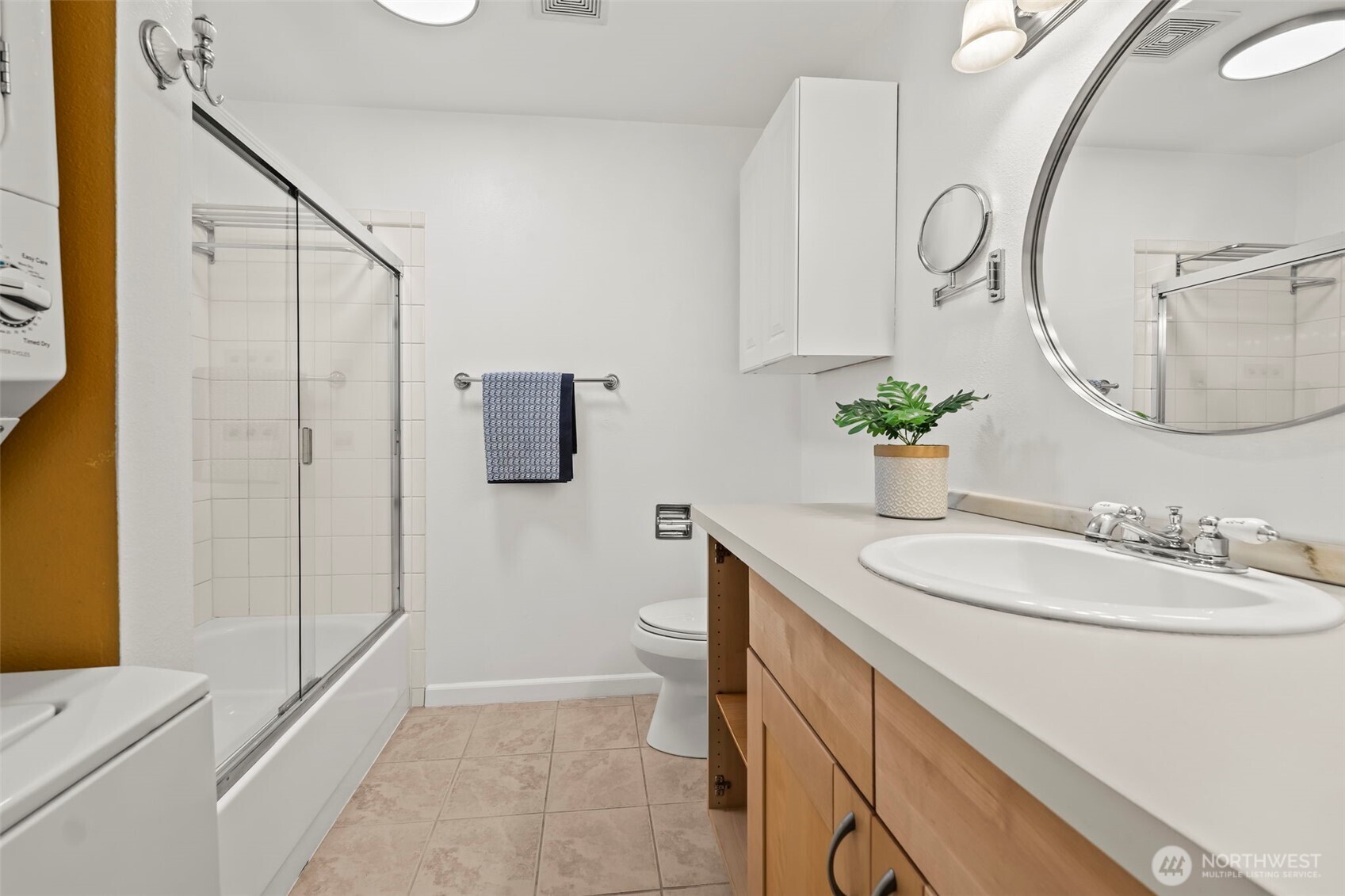 1010 Perry Avenue #305, Bremerton, WA 98310