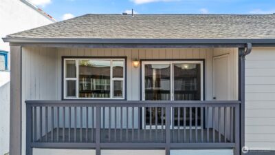 1010 Perry Avenue #305, Bremerton, WA 98310 - Photo 15