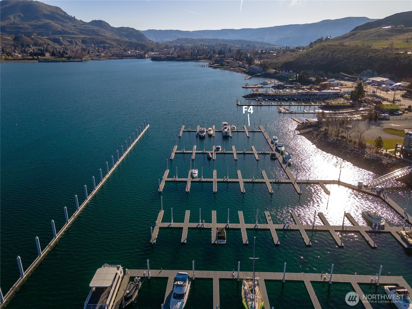 1350 W Woodin Avenue #F4, Chelan, WA 98816