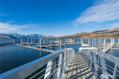 1350 W Woodin Avenue #F4, Chelan, WA 98816 - Photo 9