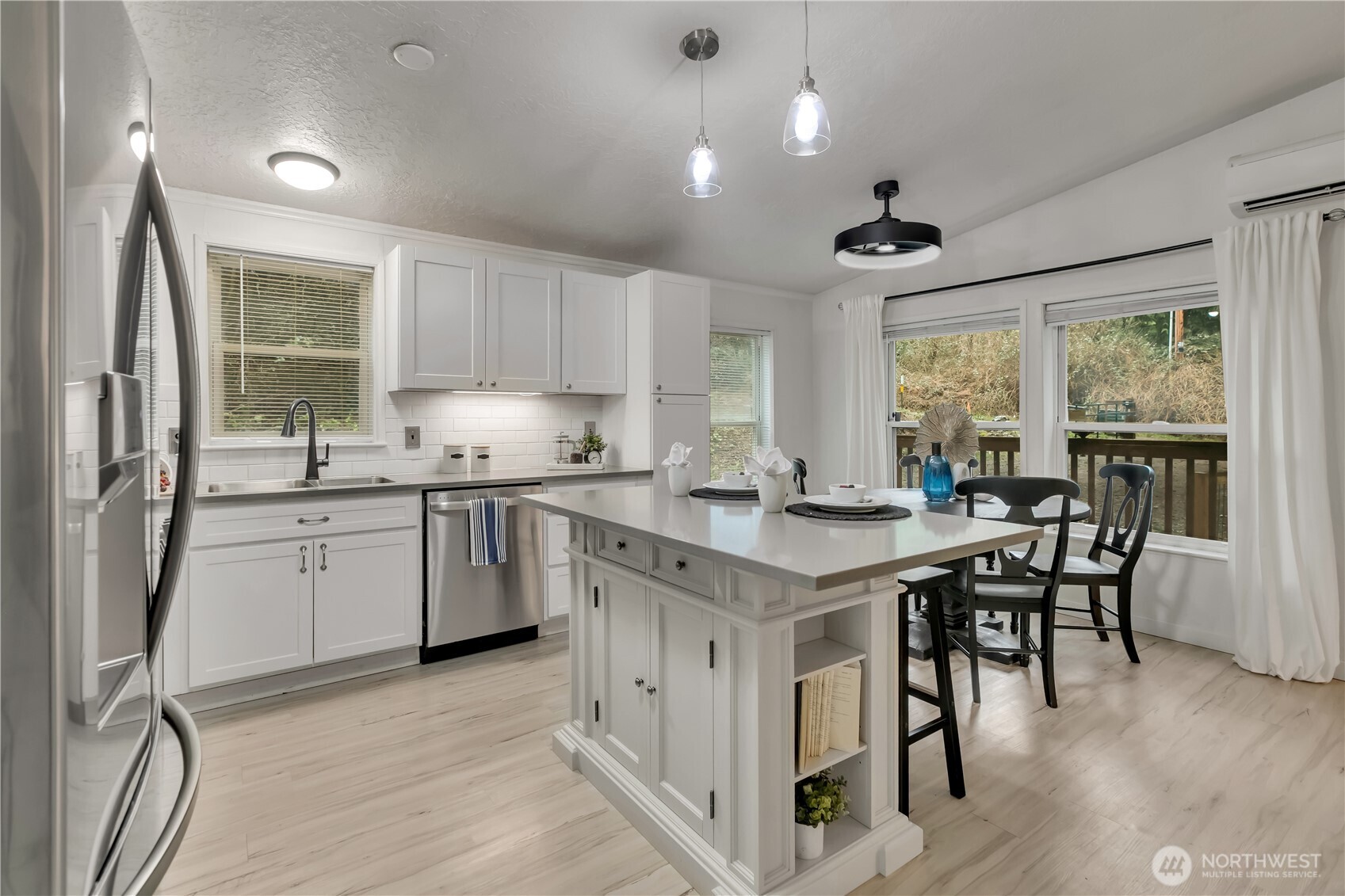 3902 162nd Avenue E, Lake Tapps, WA 98391