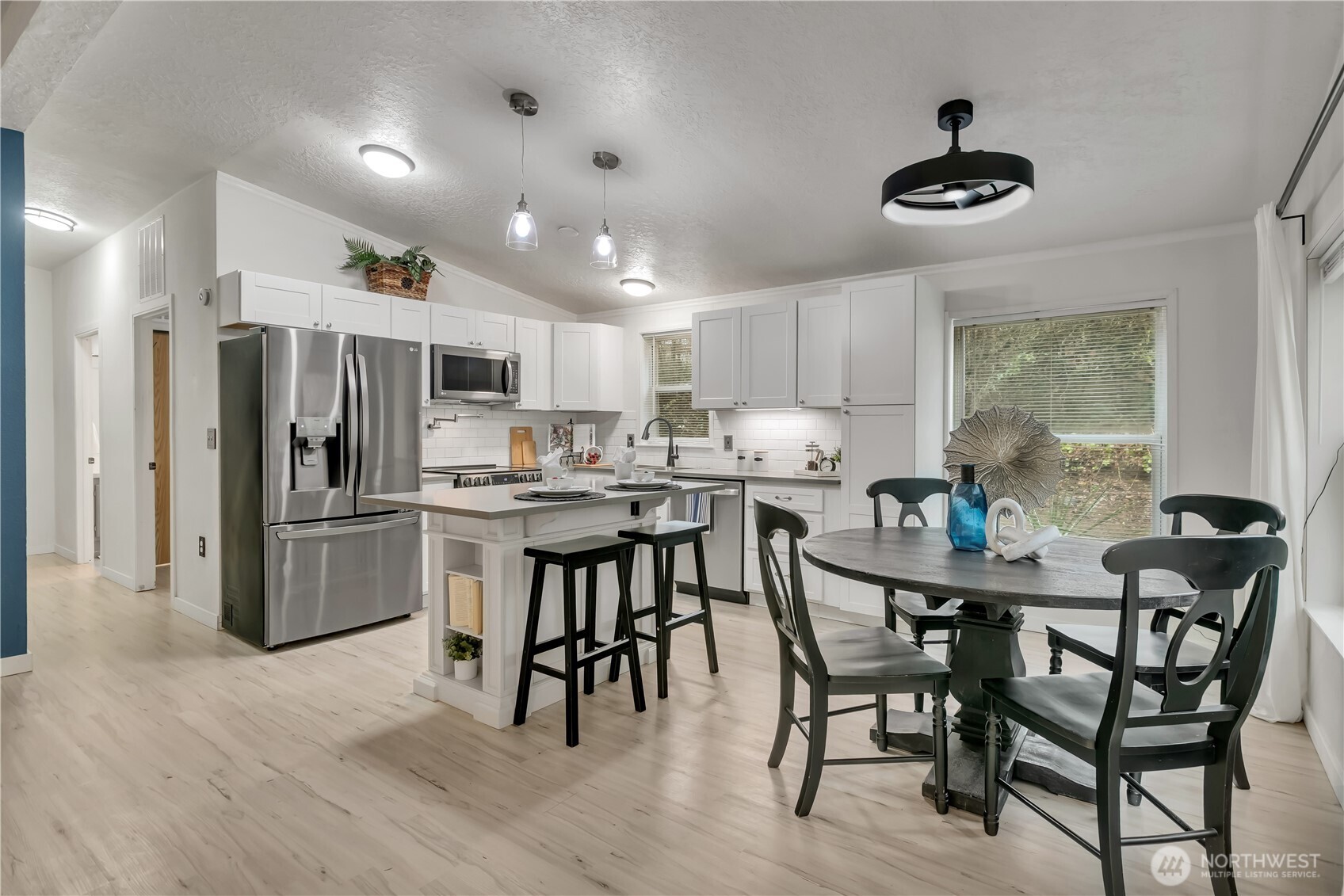 3902 162nd Avenue E, Lake Tapps, WA 98391