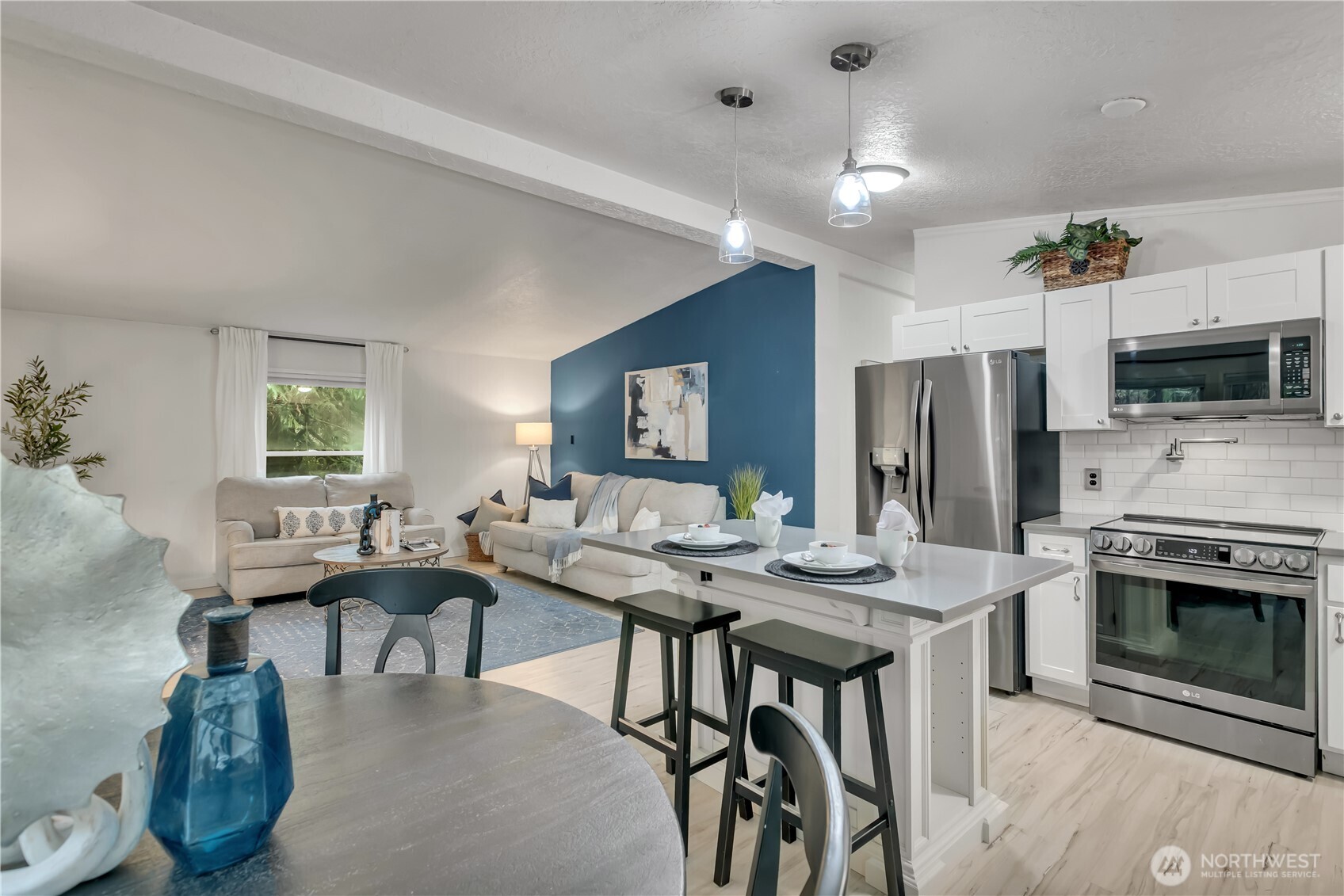 3902 162nd Avenue E, Lake Tapps, WA 98391