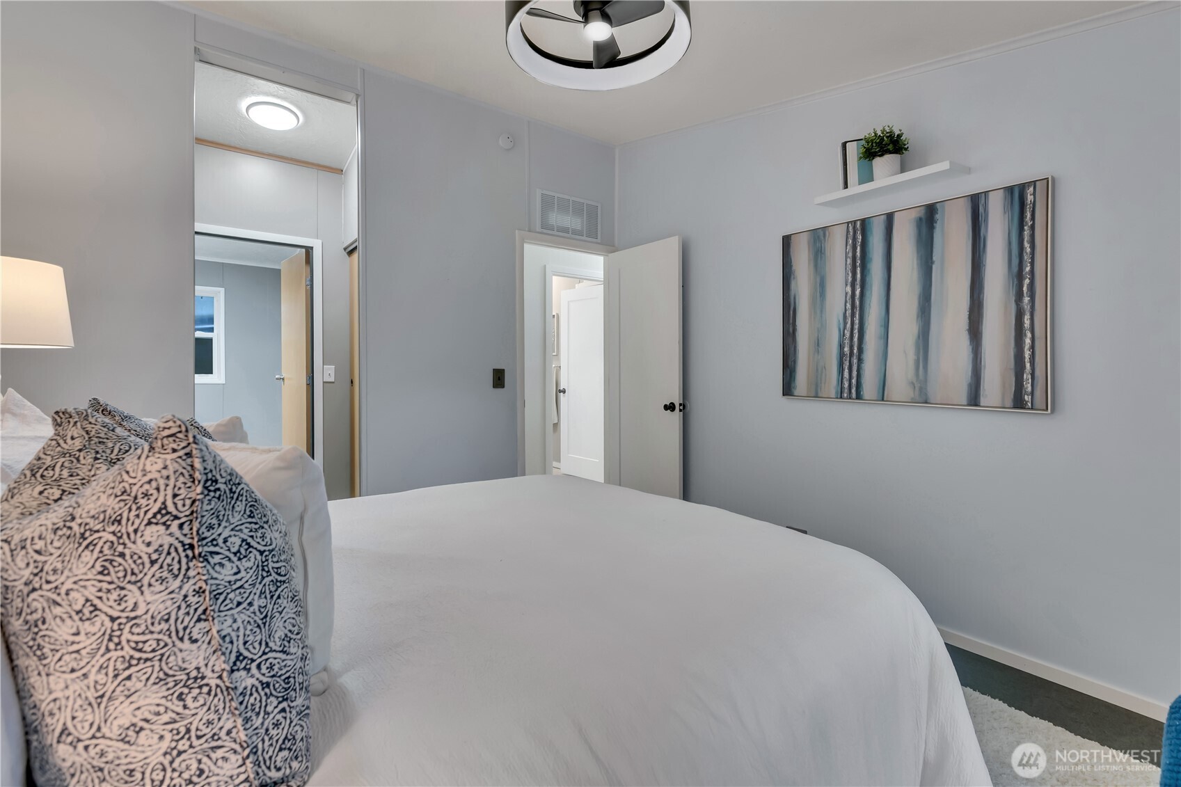 3902 162nd Avenue E, Lake Tapps, WA 98391