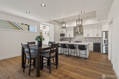 910 Racine Springs Drive , Wenatchee, WA 98801 - Photo 2