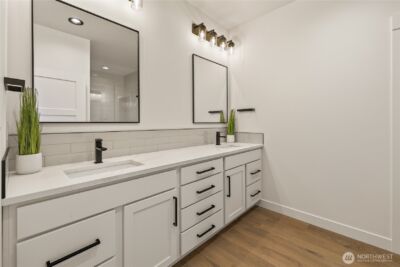 910 Racine Springs Drive , Wenatchee, WA 98801 - Photo 10