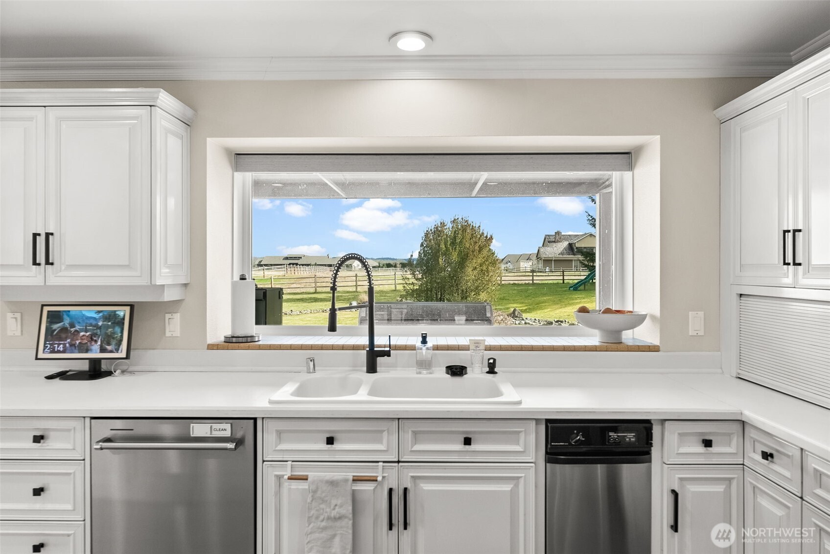 26419 12th Avenue Ct E, Spanaway, WA 98387-9635