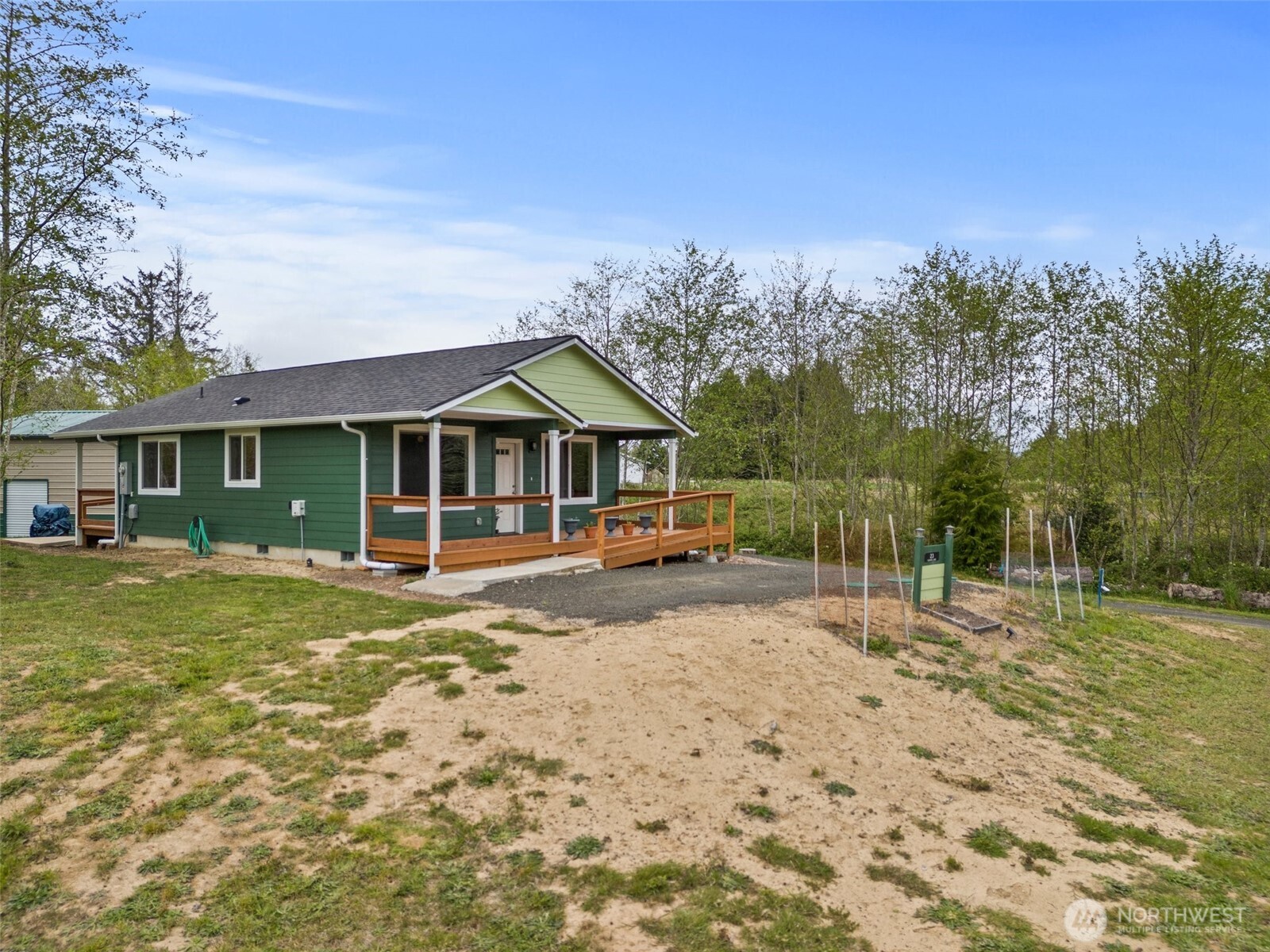 23 Sunrise Lane , South Bend, WA 98586