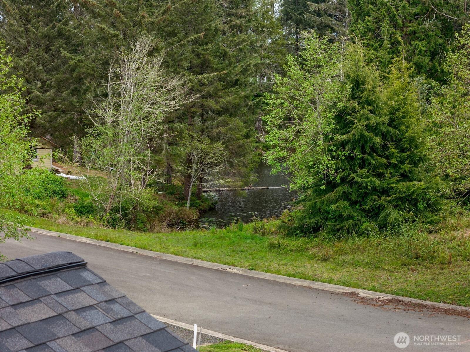 23 Sunrise Lane , South Bend, WA 98586