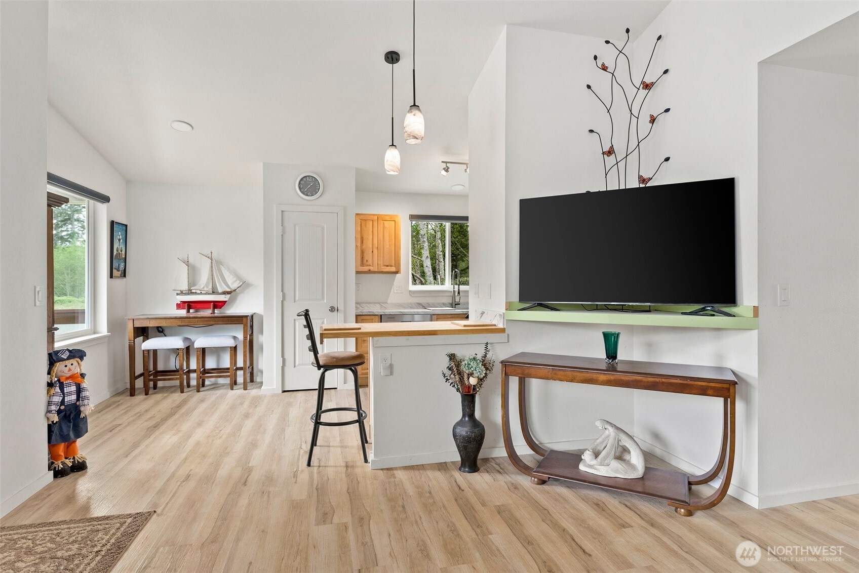 23 Sunrise Lane , South Bend, WA 98586