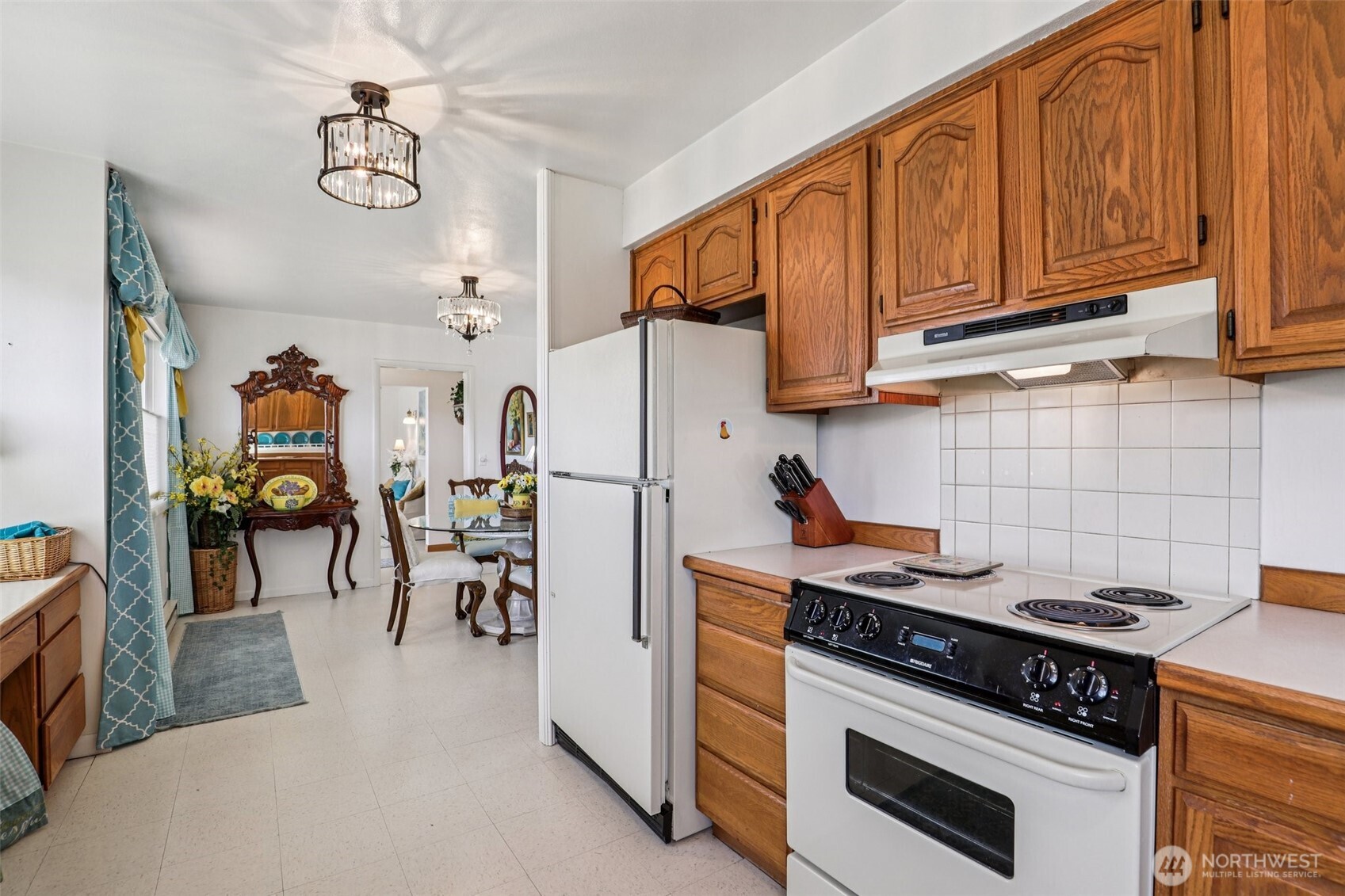 801 Cowlitz Way , Kelso, WA 98626